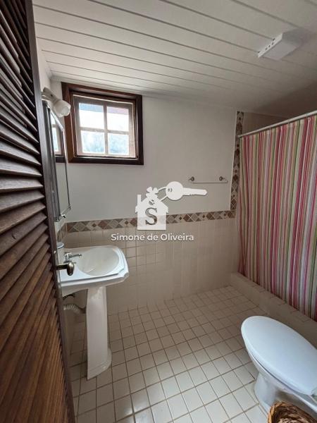 Comprar Casa em Itaipava, Petrópolis/RJ - Simone de Oliveira Imóveis