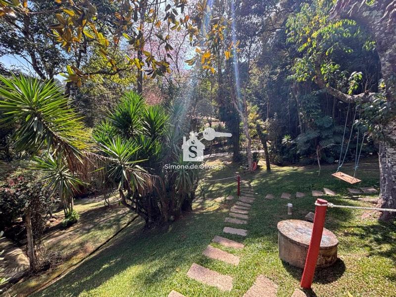 Comprar Casa em Itaipava, Petrópolis/RJ - Simone de Oliveira Imóveis
