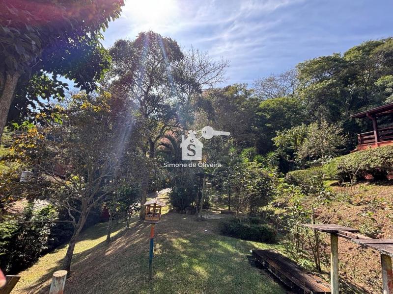 Comprar Casa em Itaipava, Petrópolis/RJ - Simone de Oliveira Imóveis