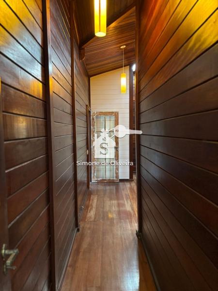 Comprar Casa em Itaipava, Petrópolis/RJ - Simone de Oliveira Imóveis