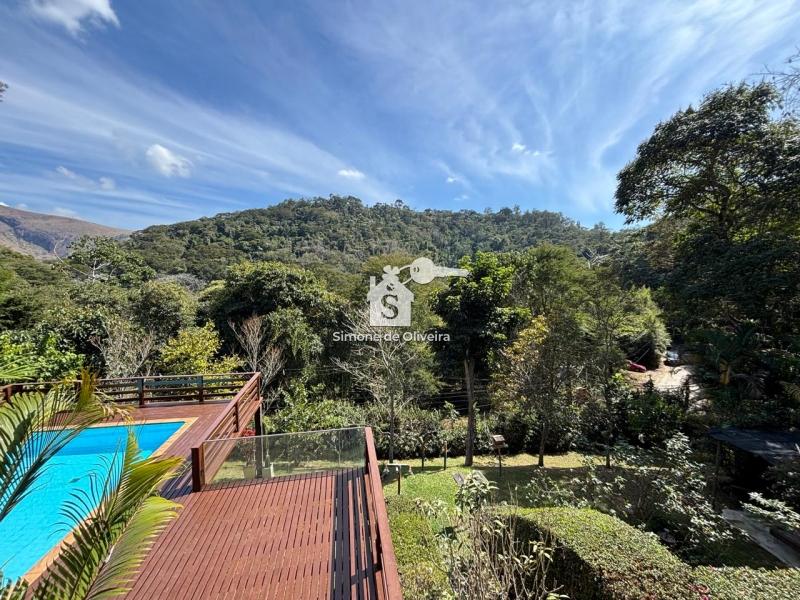 Comprar Casa em Itaipava, Petrópolis/RJ - Simone de Oliveira Imóveis