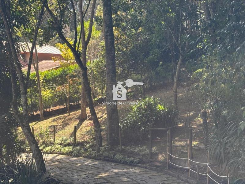 Comprar Casa em Itaipava, Petrópolis/RJ - Simone de Oliveira Imóveis