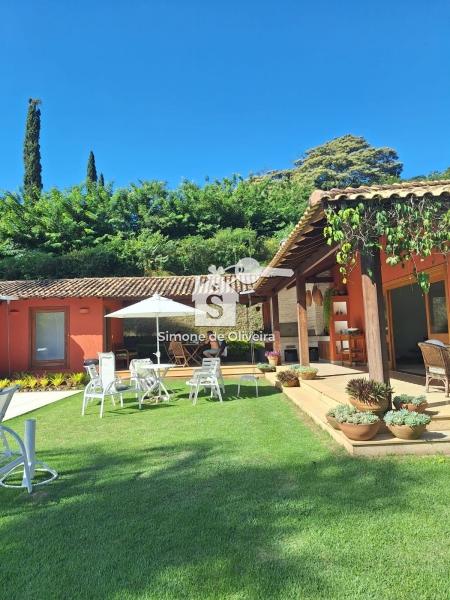 Comprar Casa em Secretário, Petrópolis/RJ - Simone de Oliveira Imóveis