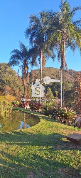 Comprar Casa em Secretário, Petrópolis/RJ - Simone de Oliveira Imóveis
