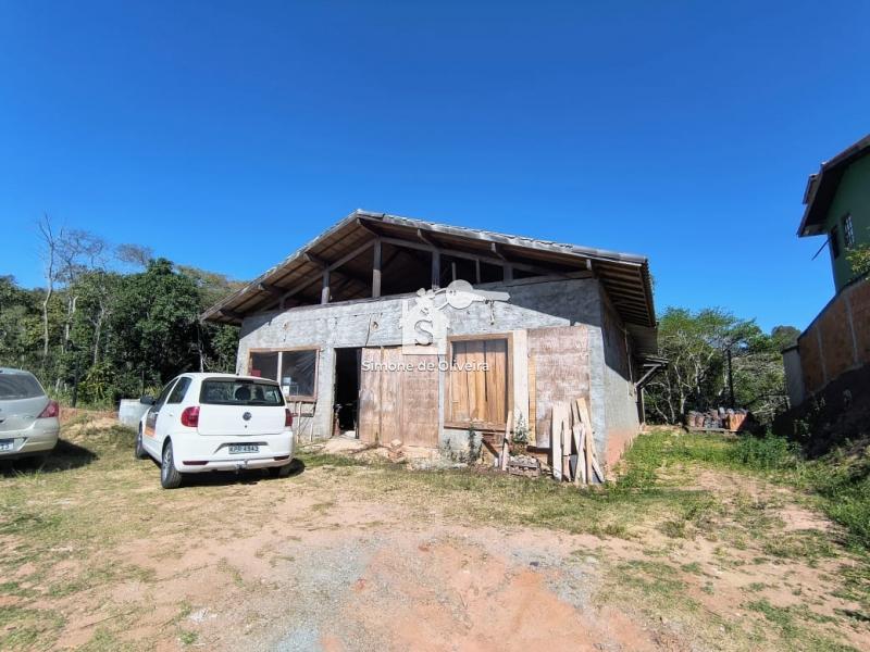 Comprar Casa em Itaipava, Petrópolis/RJ - Simone de Oliveira Imóveis