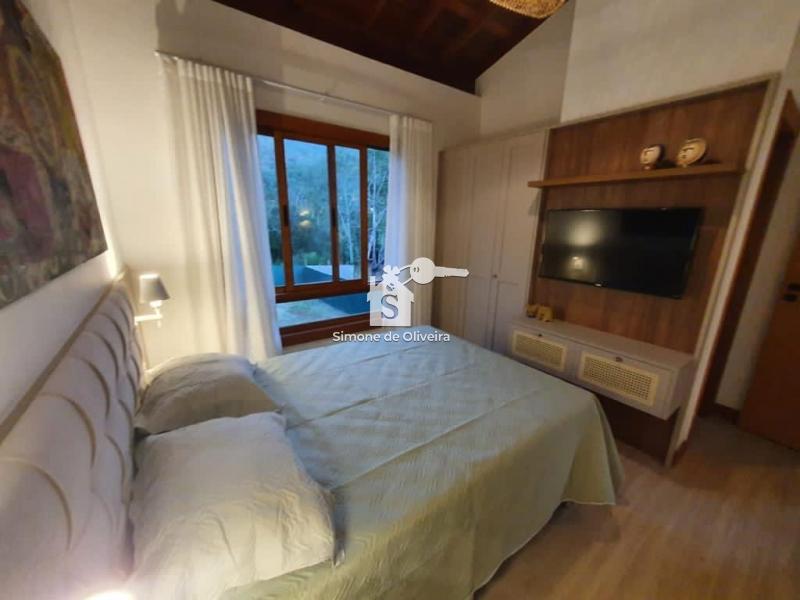 Comprar Casa em Itaipava, Petrópolis/RJ - Simone de Oliveira Imóveis