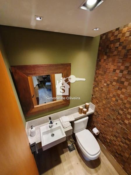Comprar Casa em Itaipava, Petrópolis/RJ - Simone de Oliveira Imóveis