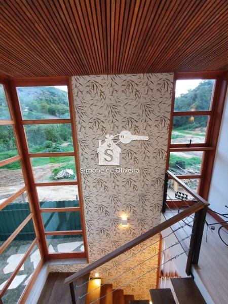 Comprar Casa em Itaipava, Petrópolis/RJ - Simone de Oliveira Imóveis