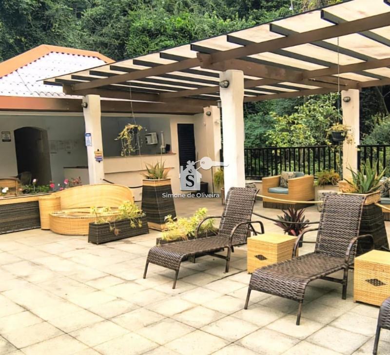 Comprar Apartamento em Samambaia, Petrópolis/RJ - Simone de Oliveira Imóveis