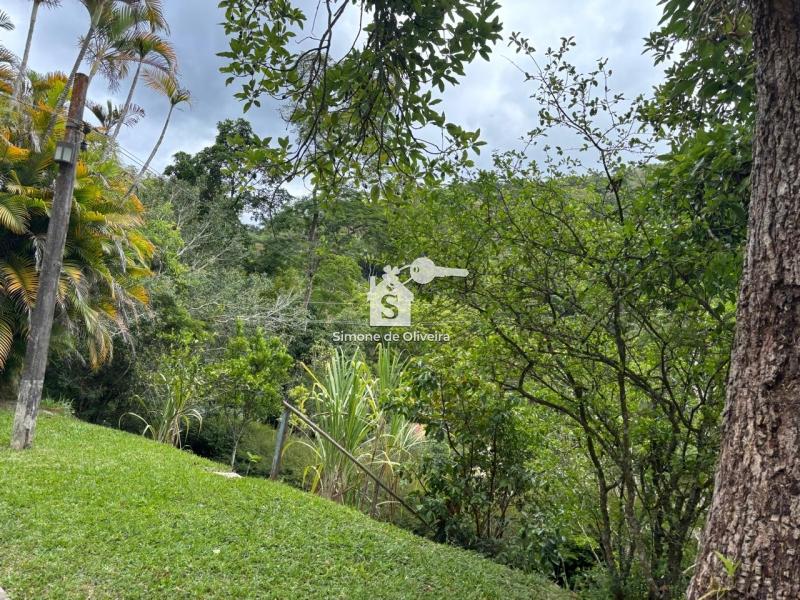Comprar Casa em Itaipava, Petrópolis/RJ - Simone de Oliveira Imóveis