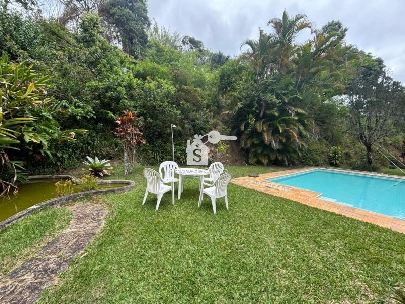 Comprar Casa em Itaipava, Petrópolis/RJ - Simone de Oliveira Imóveis