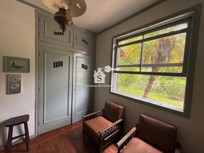 Comprar Casa em Itaipava, Petrópolis/RJ - Simone de Oliveira Imóveis
