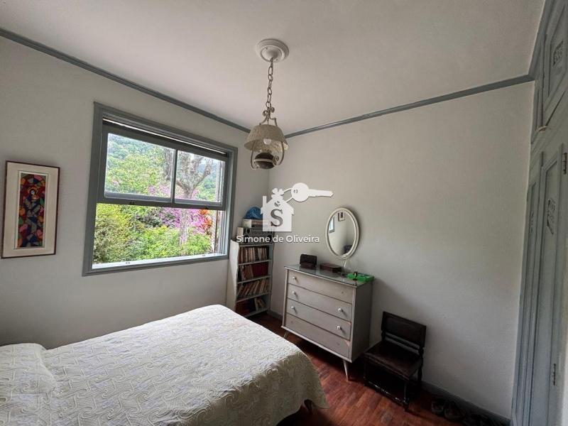 Comprar Casa em Itaipava, Petrópolis/RJ - Simone de Oliveira Imóveis