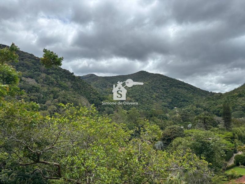 Comprar Casa em Itaipava, Petrópolis/RJ - Simone de Oliveira Imóveis