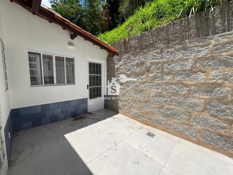 Alugar Casa em Itaipava, Petrópolis/RJ - Simone de Oliveira Imóveis