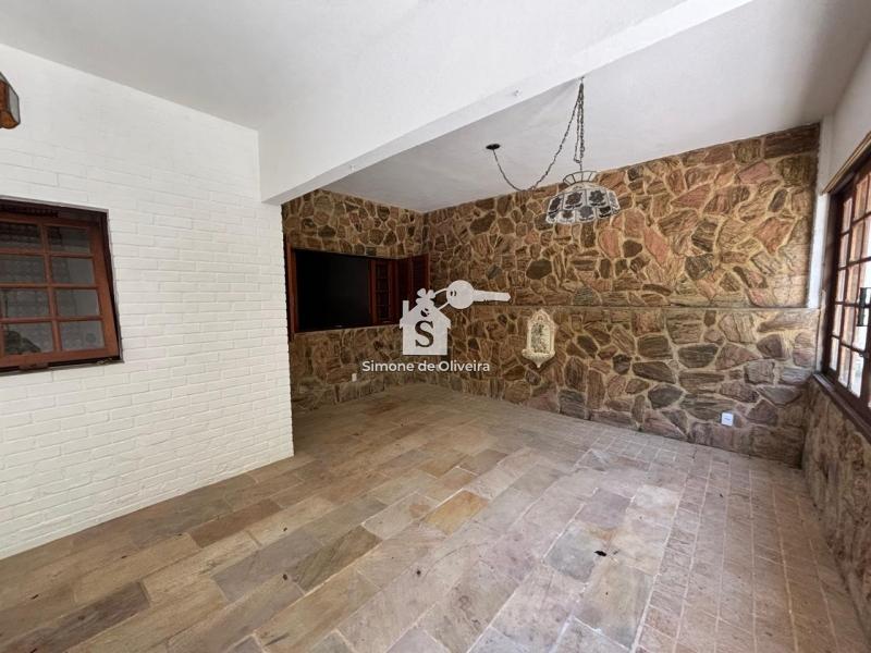 Alugar Casa em Itaipava, Petrópolis/RJ - Simone de Oliveira Imóveis