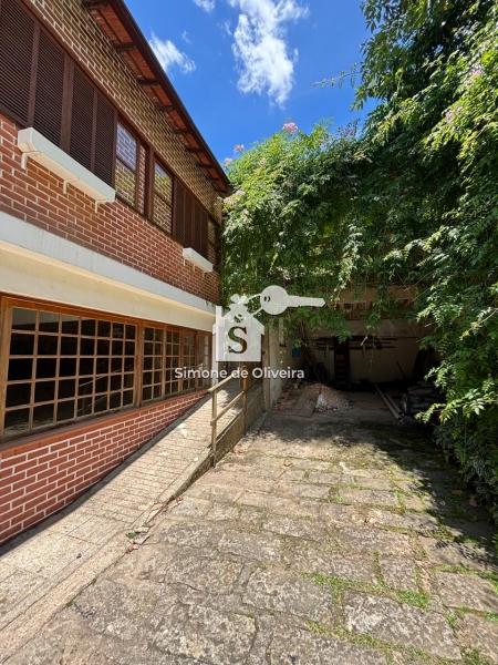 Alugar Casa em Itaipava, Petrópolis/RJ - Simone de Oliveira Imóveis