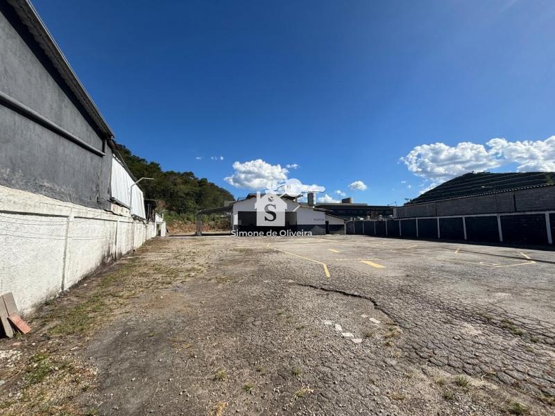 Alugar Imóvel Comercial em Itaipava, Petrópolis/RJ - Simone de Oliveira Imóveis