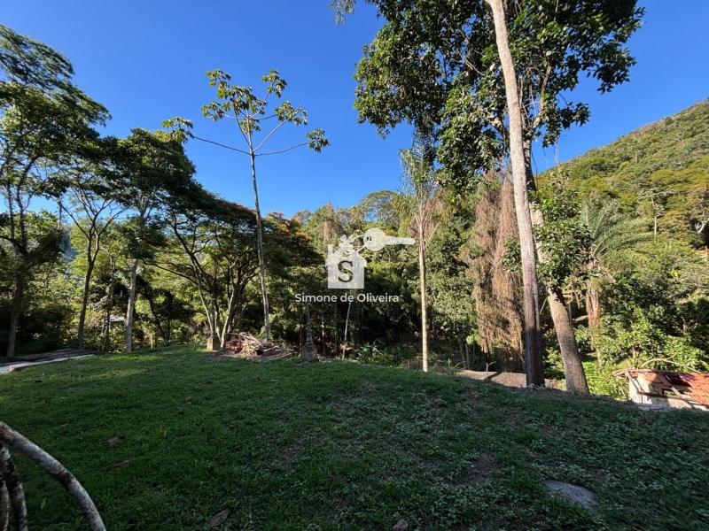 Comprar Casa em Itaipava, Petrópolis/RJ - Simone de Oliveira Imóveis