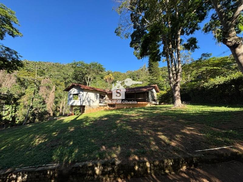 Comprar Casa em Itaipava, Petrópolis/RJ - Simone de Oliveira Imóveis