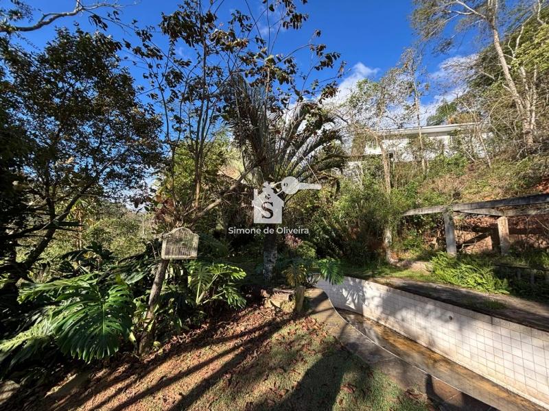 Comprar Casa em Itaipava, Petrópolis/RJ - Simone de Oliveira Imóveis