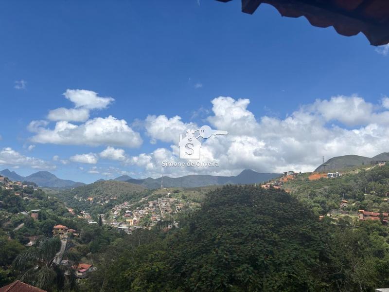 Comprar Casa em Itaipava, Petrópolis/RJ - Simone de Oliveira Imóveis