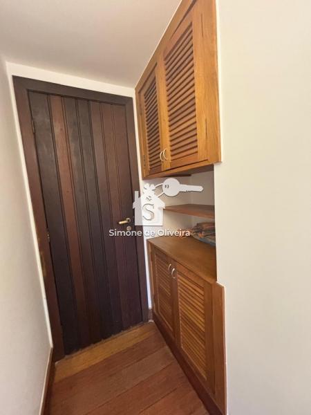 Comprar Casa em Itaipava, Petrópolis/RJ - Simone de Oliveira Imóveis