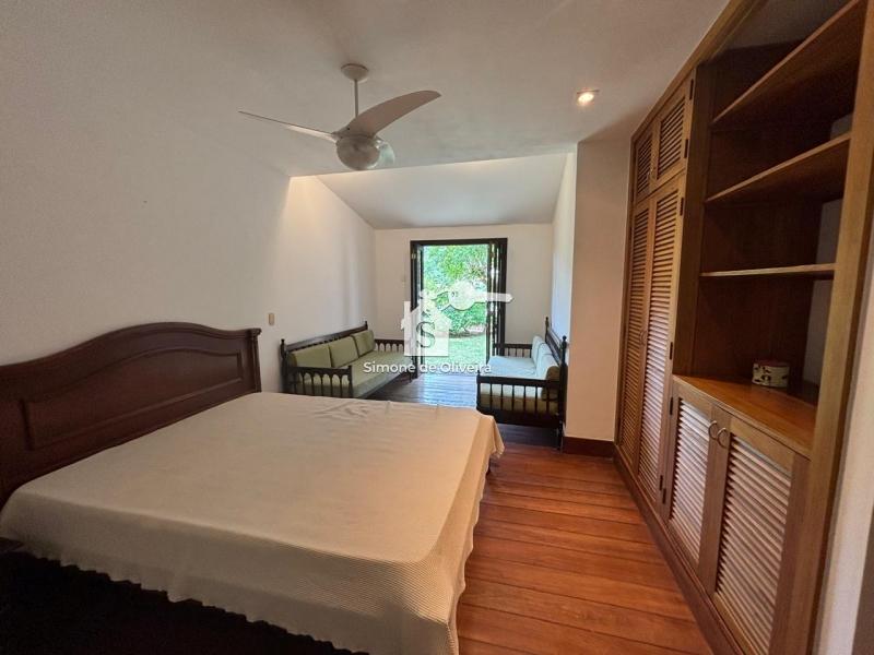 Comprar Casa em Itaipava, Petrópolis/RJ - Simone de Oliveira Imóveis