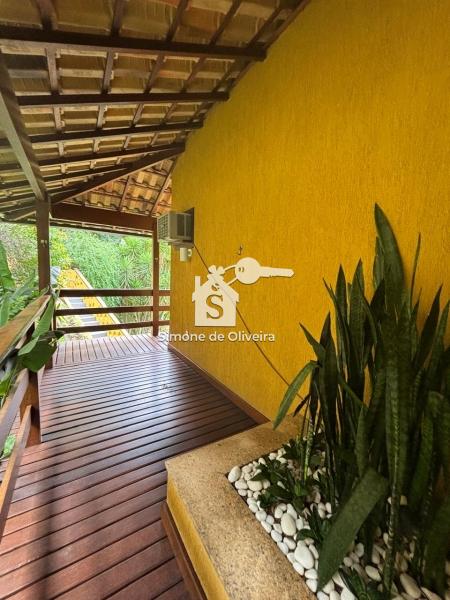 Comprar Casa em Itaipava, Petrópolis/RJ - Simone de Oliveira Imóveis