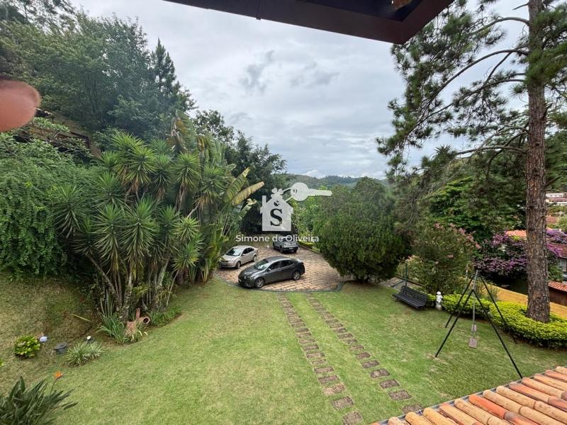 Comprar Casa em Itaipava, Petrópolis/RJ - Simone de Oliveira Imóveis
