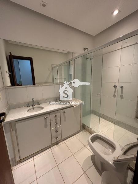 Comprar Casa em Itaipava, Petrópolis/RJ - Simone de Oliveira Imóveis