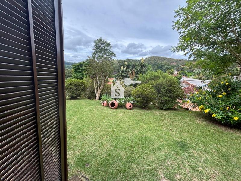 Comprar Casa em Itaipava, Petrópolis/RJ - Simone de Oliveira Imóveis