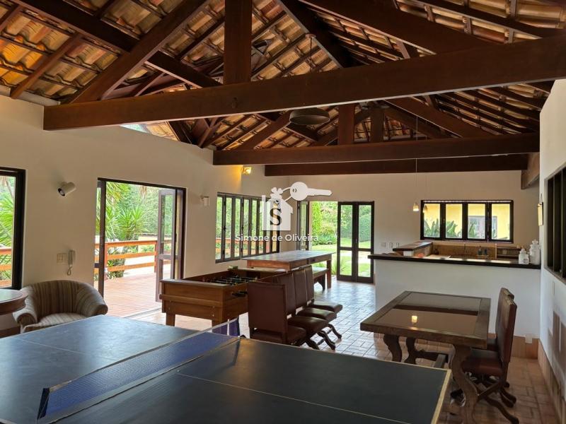 Comprar Casa em Itaipava, Petrópolis/RJ - Simone de Oliveira Imóveis
