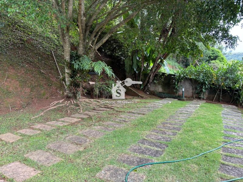 Comprar Casa em Itaipava, Petrópolis/RJ - Simone de Oliveira Imóveis