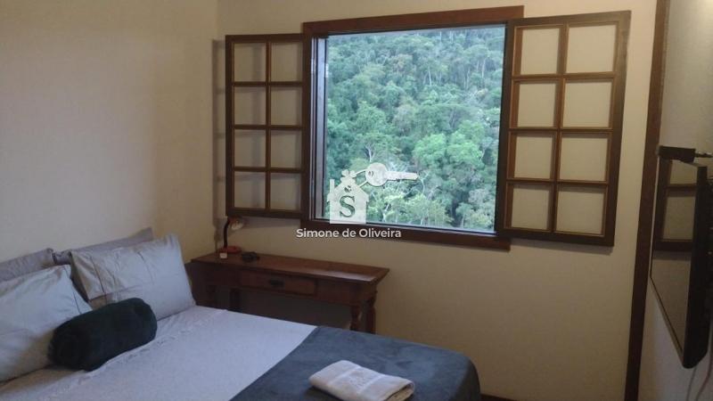 Comprar Casa em Itaipava, Petrópolis/RJ - Simone de Oliveira Imóveis