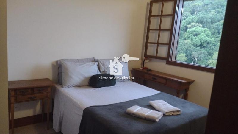 Comprar Casa em Itaipava, Petrópolis/RJ - Simone de Oliveira Imóveis