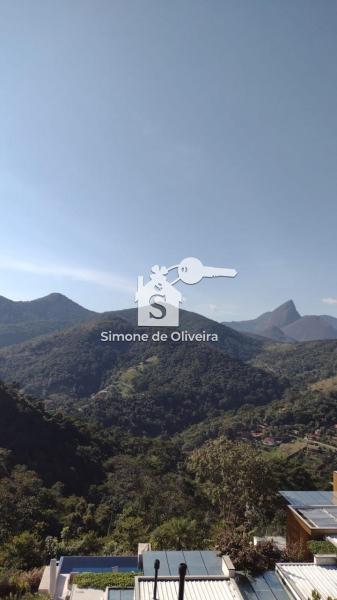 Comprar Casa em Itaipava, Petrópolis/RJ - Simone de Oliveira Imóveis