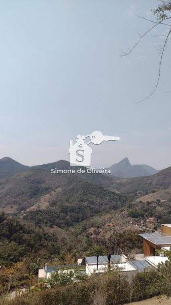 Comprar Casa em Itaipava, Petrópolis/RJ - Simone de Oliveira Imóveis