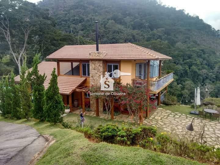 Casa em Itaipava - Petrópolis/RJ  - 4 Quartos
