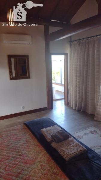 Comprar Casa em Itaipava, Petrópolis/RJ - Simone de Oliveira Imóveis