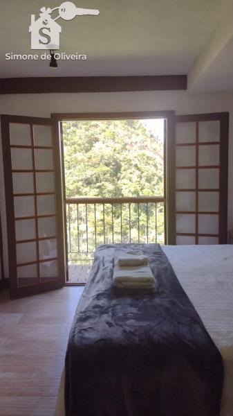 Comprar Casa em Itaipava, Petrópolis/RJ - Simone de Oliveira Imóveis