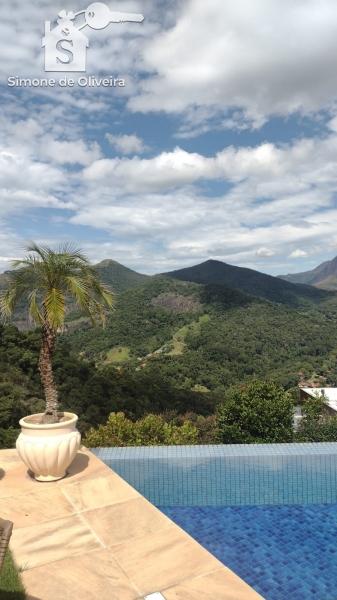 Comprar Casa em Itaipava, Petrópolis/RJ - Simone de Oliveira Imóveis