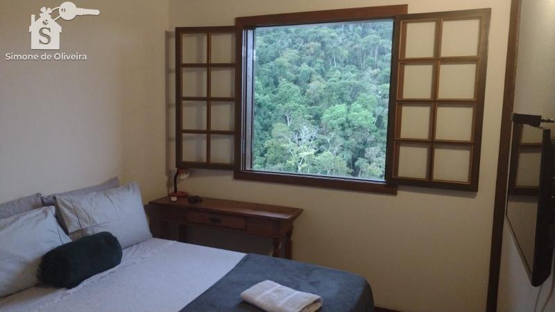 Comprar Casa em Itaipava, Petrópolis/RJ - Simone de Oliveira Imóveis