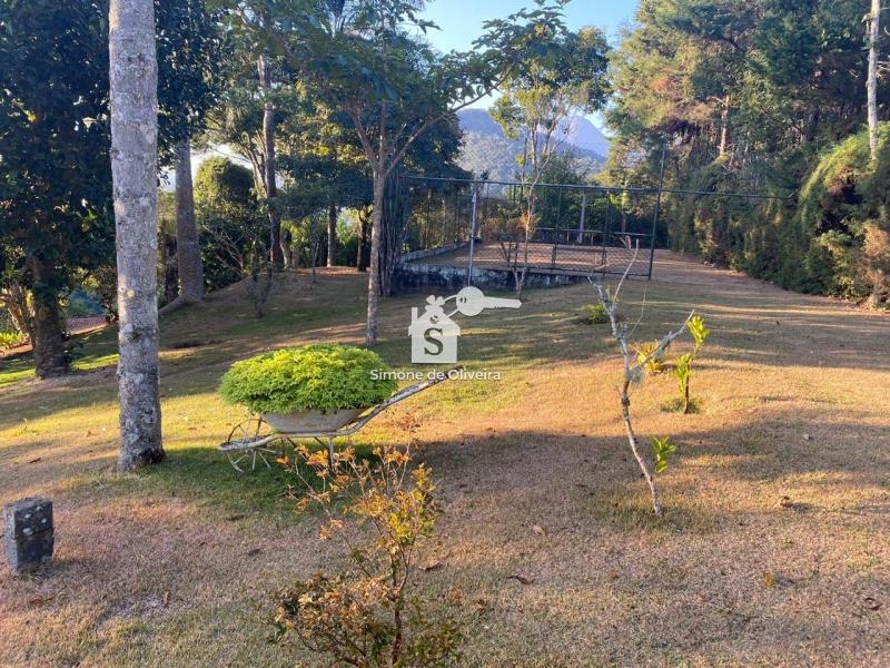Comprar Casa em Itaipava, Petrópolis/RJ - Simone de Oliveira Imóveis