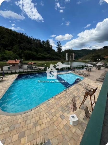 Comprar Apartamento em Itaipava, Petrópolis/RJ - Simone de Oliveira Imóveis