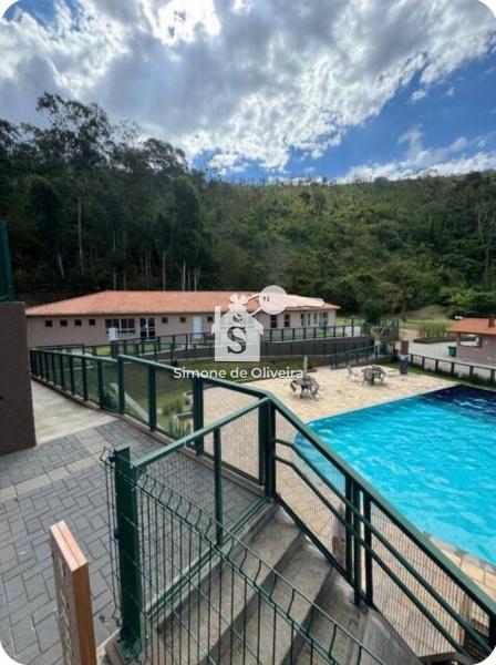 Comprar Apartamento em Itaipava, Petrópolis/RJ - Simone de Oliveira Imóveis