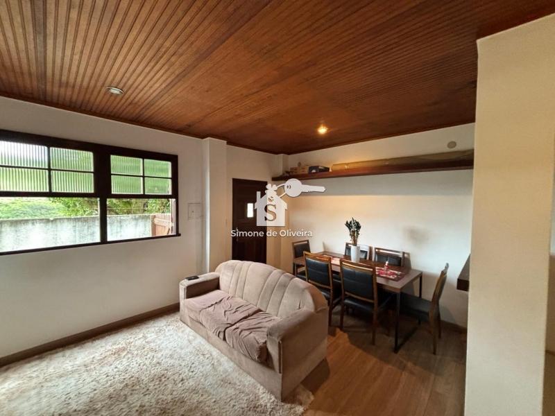 Comprar Casa em Itaipava, Petrópolis/RJ - Simone de Oliveira Imóveis