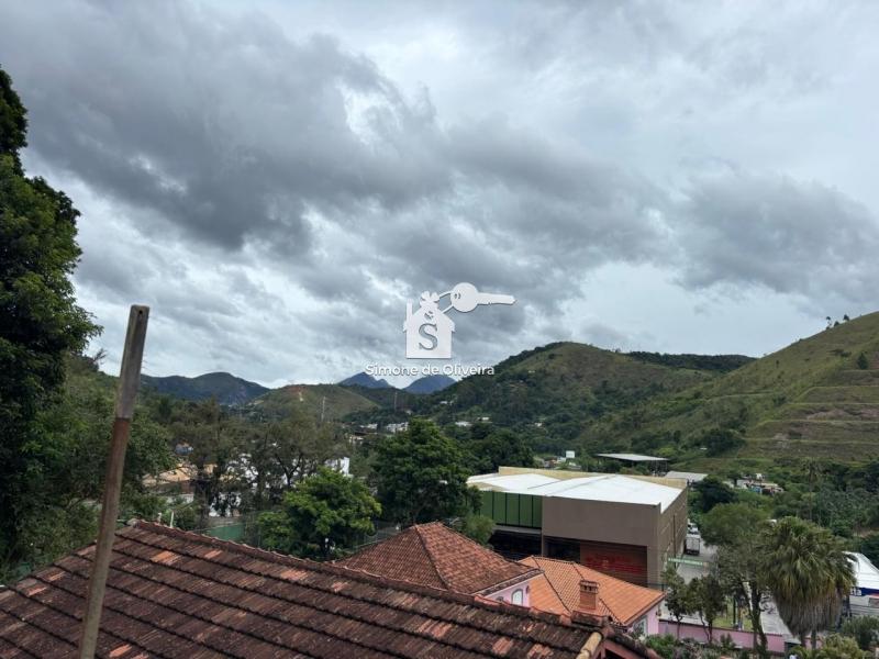 Comprar Casa em Itaipava, Petrópolis/RJ - Simone de Oliveira Imóveis