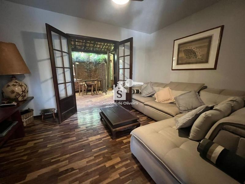 Comprar Casa em Secretário, Petrópolis/RJ - Simone de Oliveira Imóveis Comprar Casa em Secretário, Petrópolis/RJ - Simone de Oliveira Imóveis