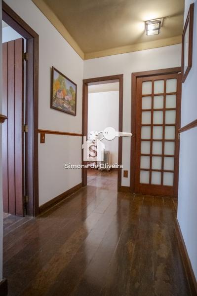 Comprar Casa em Itaipava, Petrópolis/RJ - Simone de Oliveira Imóveis